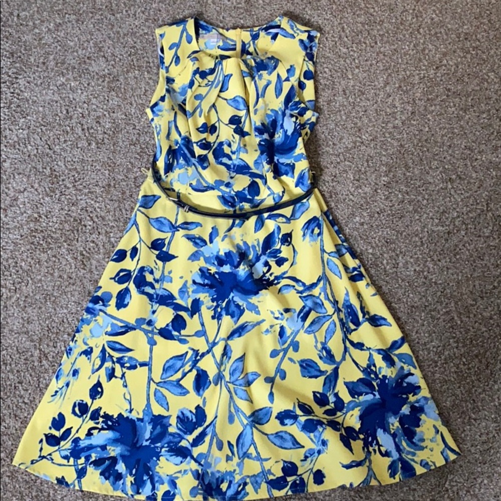 Flower/leaf printed tank top dress